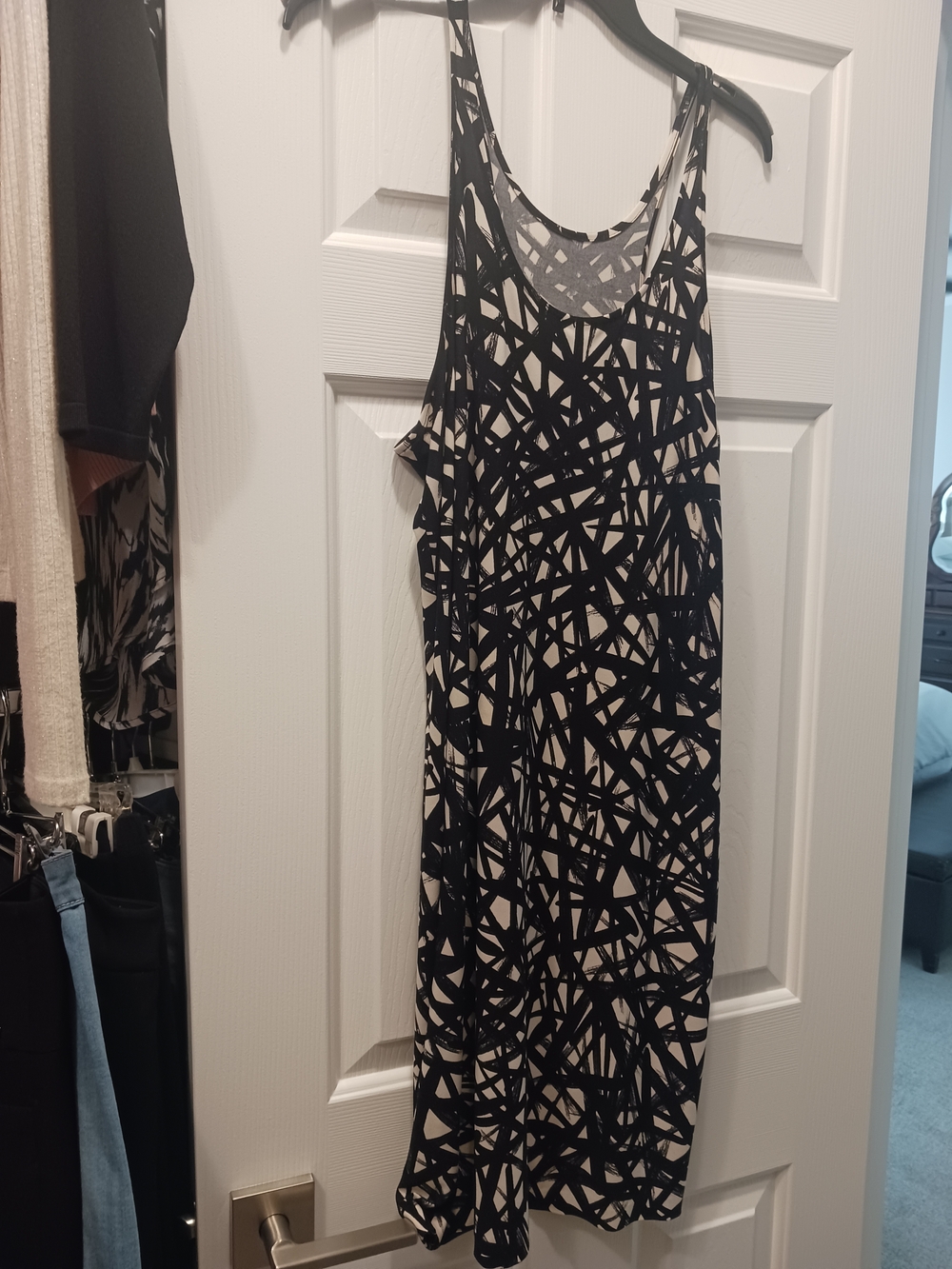 Sleeveless Black & Cream Abstract Print Midi Dress